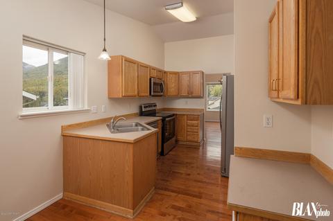 19243 Trail Bay Dr, Eagle River, AK 99577 photo 11