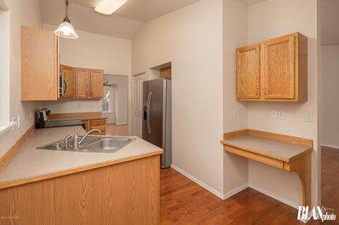 19243 Trail Bay Dr, Eagle River, AK 99577 photo 10