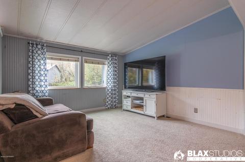2425 Edsson Ave, North Pole, AK 99705 photo 11