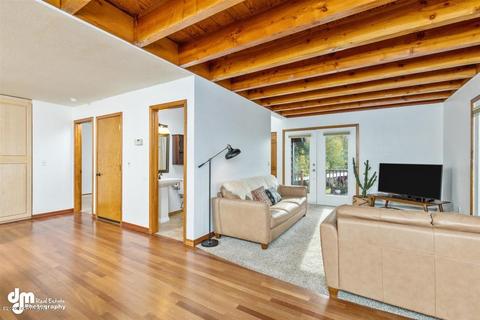 19933 Seika Dr, Chugiak, AK 99567 photo 4