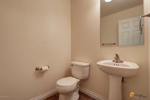 1415 Summit View St, Anchorage, AK 99504 photo 21
