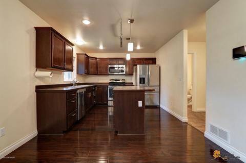 1415 Summit View St, Anchorage, AK 99504 photo 13