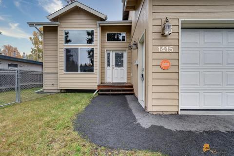 1415 Summit View St, Anchorage, AK 99504 photo 4