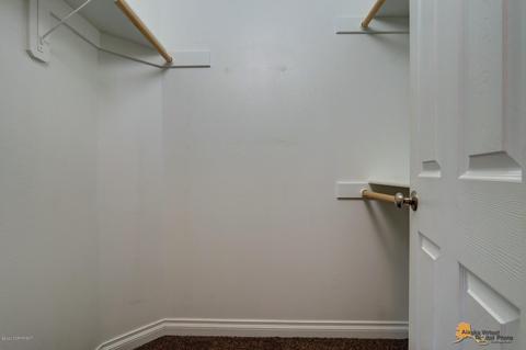 1415 Summit View St, Anchorage, AK 99504 photo 37