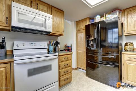 19027 Mountain Point Cir, Eagle River, AK 99577 photo 12