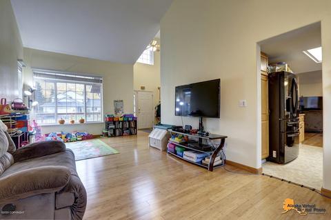 19027 Mountain Point Cir, Eagle River, AK 99577 photo 8
