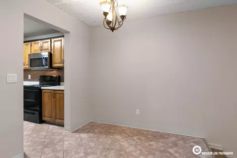 2000 E 72nd Ave, Anchorage, AK 99507 photo 8