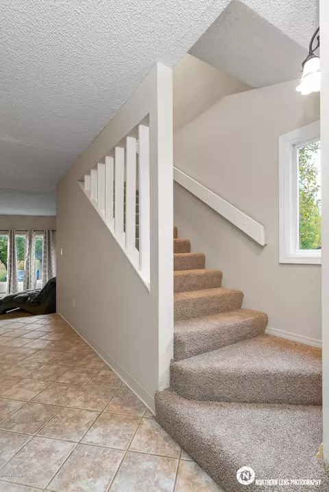 2000 E 72nd Ave, Anchorage, AK 99507 photo 12