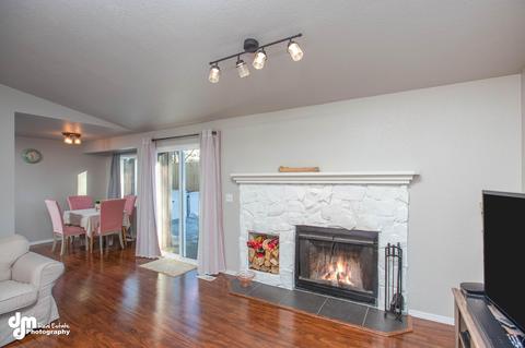 12613 Crested Butte Dr, Eagle River, AK 99577 photo 5