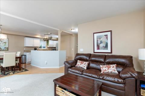 10310 Compass Cir, Anchorage, AK 99515 photo 12