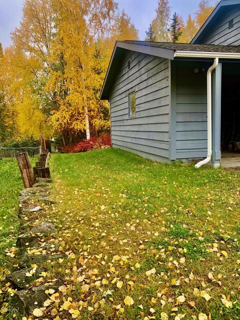 6995 Fredricks Dr, Anchorage, AK 99504 photo 4