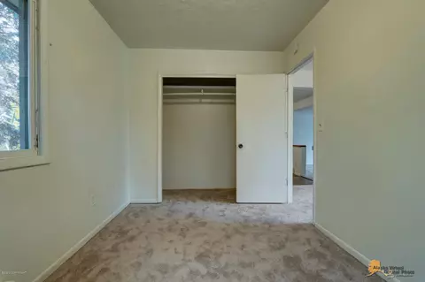 834 E 72nd Ave, Anchorage, AK 99518 photo 14