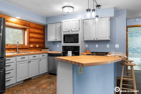 9638 Nulato Cir, Eagle River, AK 99577 photo 13
