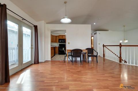 5446 E 4th Ave, Anchorage, AK 99508 photo 10