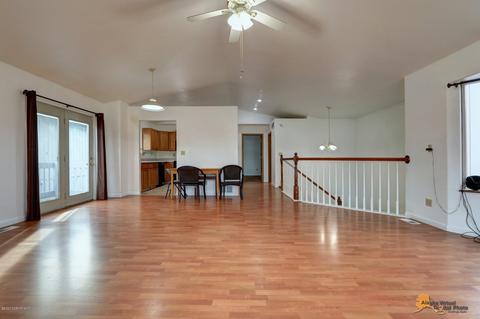 5446 E 4th Ave, Anchorage, AK 99508 photo 7