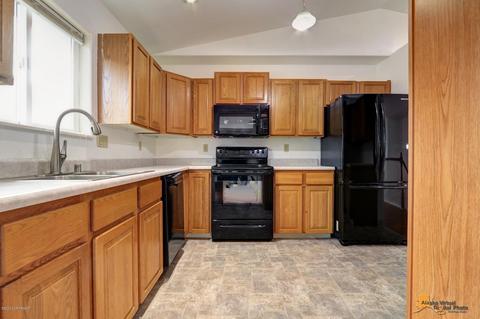 5446 E 4th Ave, Anchorage, AK 99508 photo 11