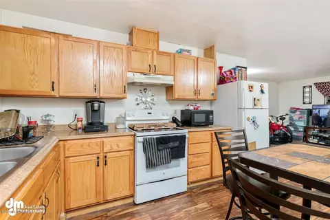 1911 E 75th Ave, Anchorage, AK 99507 photo 6