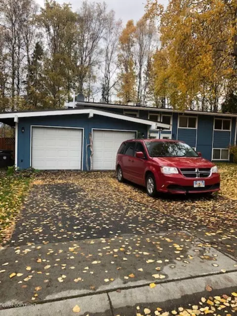 1307 Crescent Dr, Anchorage, AK 99508 photo 1