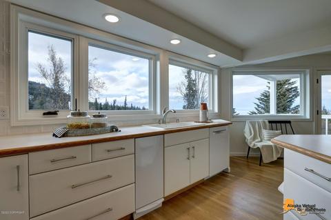 8700 E Klatt Rd, Anchorage, AK 99507 photo 34