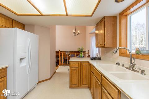 18609 Talarik Dr, Eagle River, AK 99577 photo 12