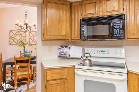 18609 Talarik Dr, Eagle River, AK 99577 photo 9
