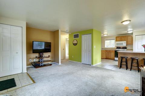 1803 Twining Dr, Anchorage, AK 99504 photo 5