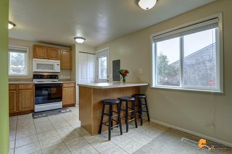 1803 Twining Dr, Anchorage, AK 99504 photo 8