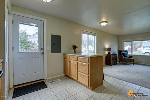 1803 Twining Dr, Anchorage, AK 99504 photo 12