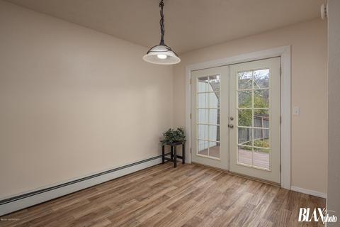 18524 Chekok Cir, Eagle River, AK 99577 photo 5