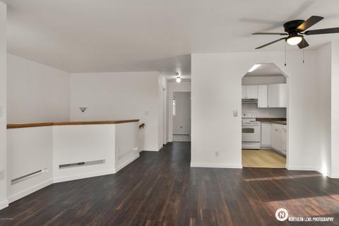 8554 Cross Pointe Loop, Anchorage, AK 99504 photo 13