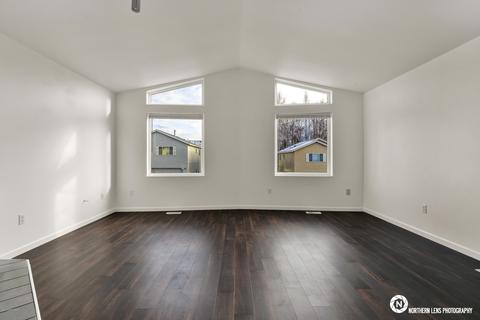 8554 Cross Pointe Loop, Anchorage, AK 99504 photo 6