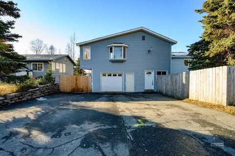 11528 Borealis St, Eagle River, AK 99577 photo 4