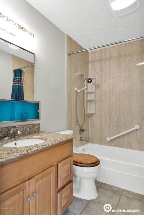 10845 Delta Cir, Eagle River, AK 99577 photo 24