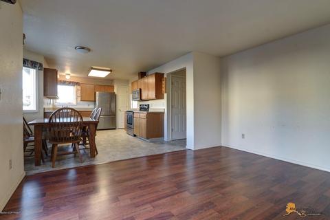 230 Peppertree Loop, Anchorage, AK 99504 photo 9