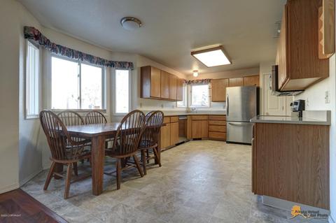 230 Peppertree Loop, Anchorage, AK 99504 photo 11