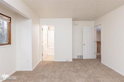 9504 Trinity Cir, Eagle River, AK 99577 photo 10