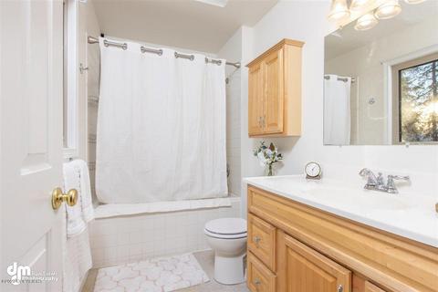 9504 Trinity Cir, Eagle River, AK 99577 photo 11