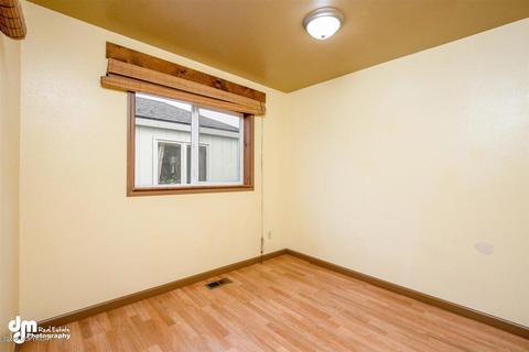 7940 Chaimi Loop, Anchorage, AK 99504 photo 21