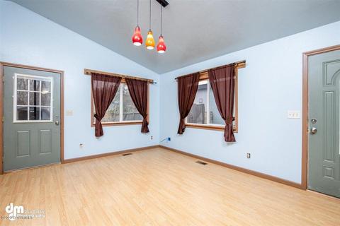7940 Chaimi Loop, Anchorage, AK 99504 photo 10