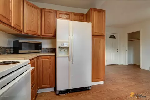 8026 E 4th Ave, Anchorage, AK 99504 photo 7