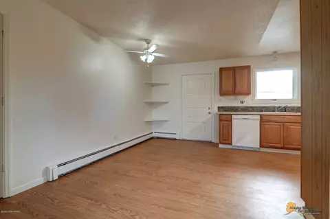 8026 E 4th Ave, Anchorage, AK 99504 photo 8