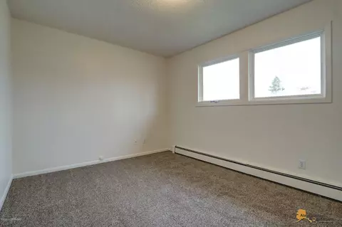 8026 E 4th Ave, Anchorage, AK 99504 photo 13