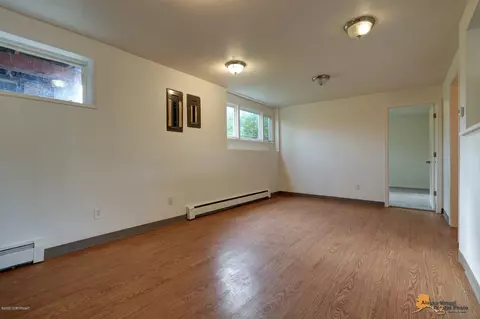 8026 E 4th Ave, Anchorage, AK 99504 photo 18