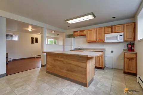 8026 E 4th Ave, Anchorage, AK 99504 photo 20
