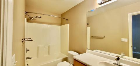 5233 E 26th Ave, Anchorage, AK 99508 photo 12