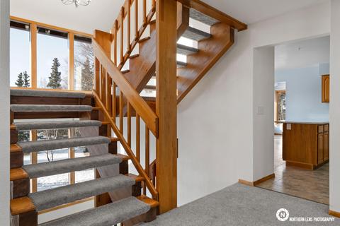 7041 E Tree Ct, Anchorage, AK 99507 photo 4