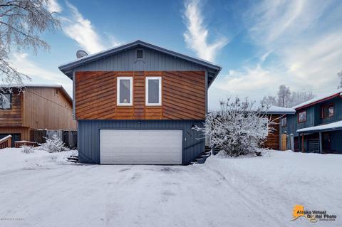 6830 Hunt Ave, Anchorage, AK 99504 photo 2
