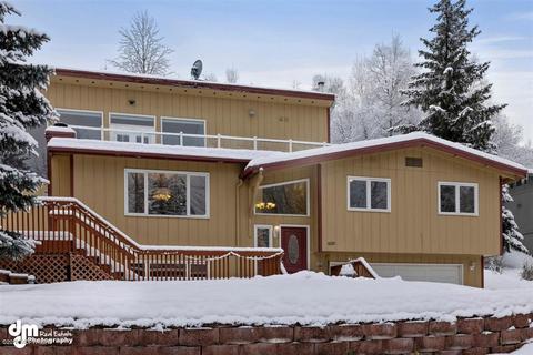 10325 Main Tree Dr, Anchorage, AK 99507 photo 4