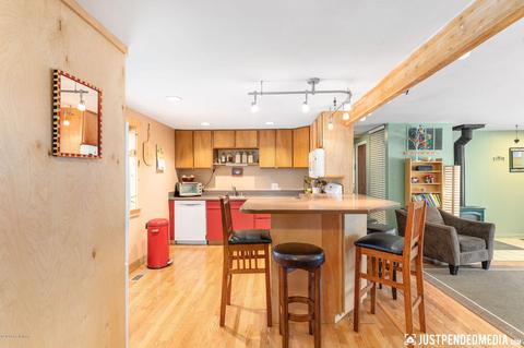 2201 Alder Dr, Anchorage, AK 99508 photo 8