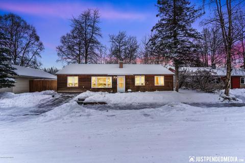 2201 Alder Dr, Anchorage, AK 99508 photo 1
